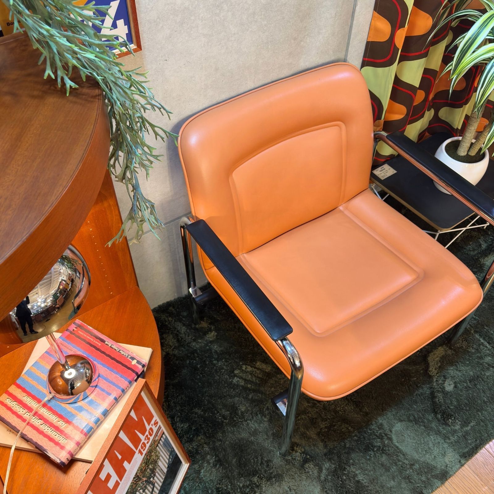 USED】HOUTOKU Lounge Chair DFB10 (Orange) / ホウトク ラウンジ