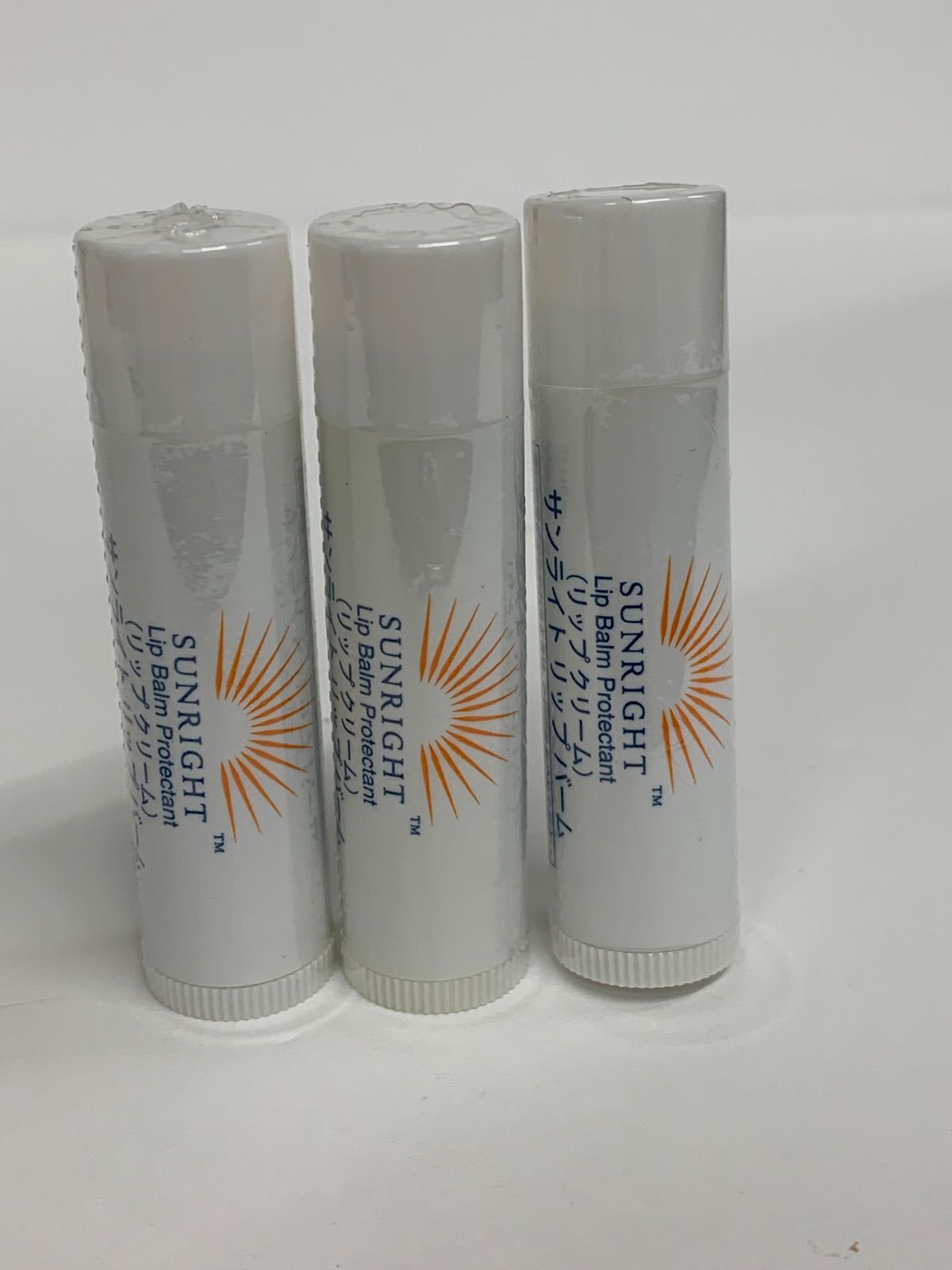 ⭐︎新品未使用⭐︎ニュースキンサンライトリップバーム5本セット T2770 K ニュースキンジャパン サンライト リップバーム 5g 計3点