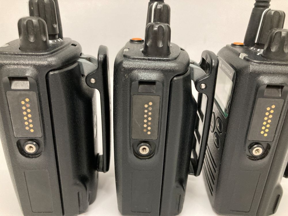 モトローラ　デジタル簡易　登録局　5w 3R GDR4800 6台セット　中古品 モトローラ デジタル簡易 登録局 5w 3R GDR4800 2台セット 中古品