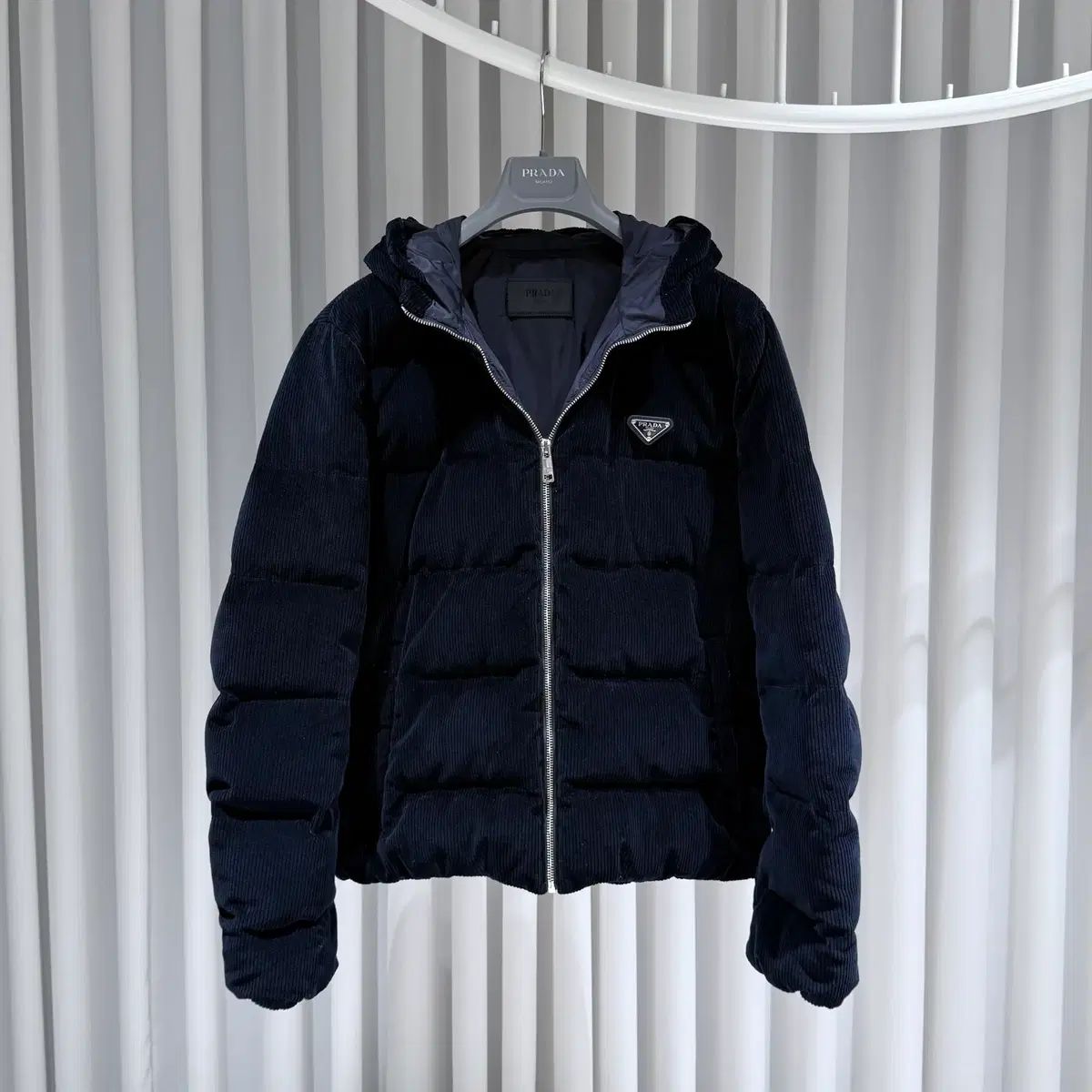 48 / PRADA プラダ コーデュロイ ネイビー WHO フード ショートダウン