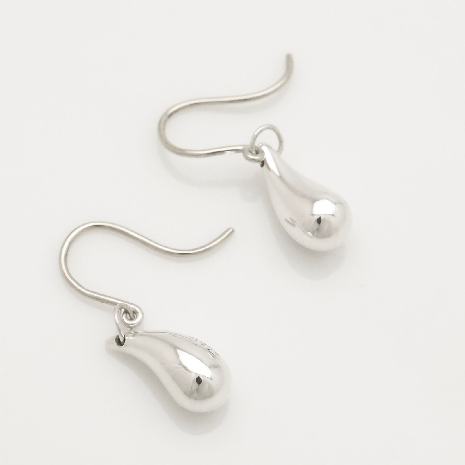 美品】ティファニー TIFFANY&Co. ティアドロップ エルサペレッティ