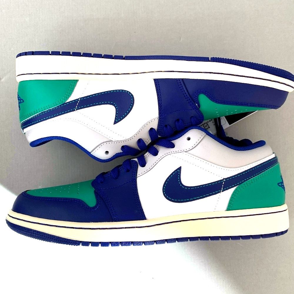 03w23495【タグ/箱付き美品】Nike Air Jordan 1 Low Seahawks ナイキ 