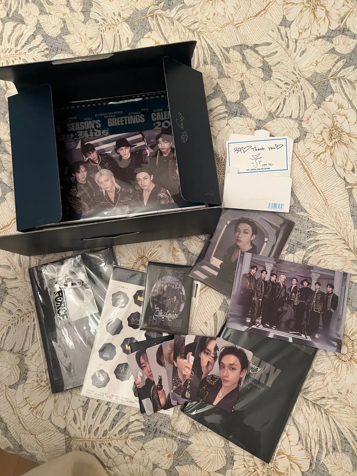 Stray Kids ストレイキッズ スキズ SKZ 2026 シーグリ バンチャン BANG CHAN アイエン I N ジョンイン 特典 トレカ