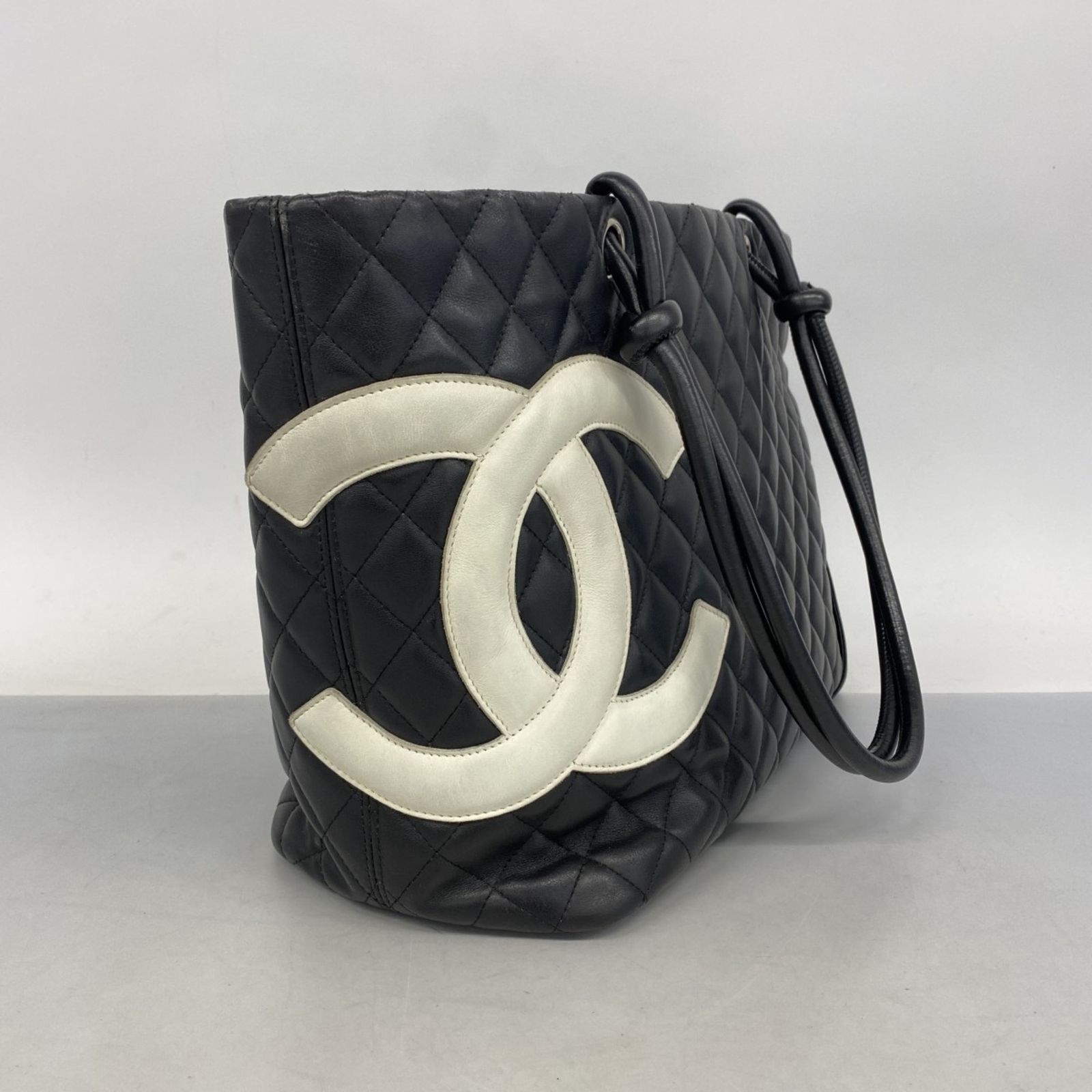 シャネル(Chanel) シャネル トートバッグ カンボン ラムスキン