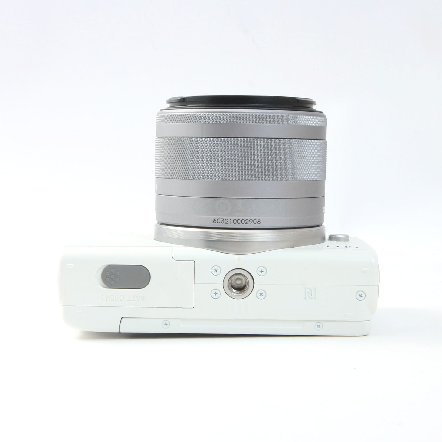 Canon キャノン EOS M100 + EF-M 15-45mm IS STM ホワイト レンズ 