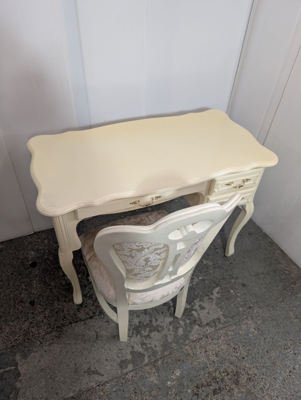 姫系 猫脚 デスク フィオーレ チェア サルタレッリモビリ ロココ調