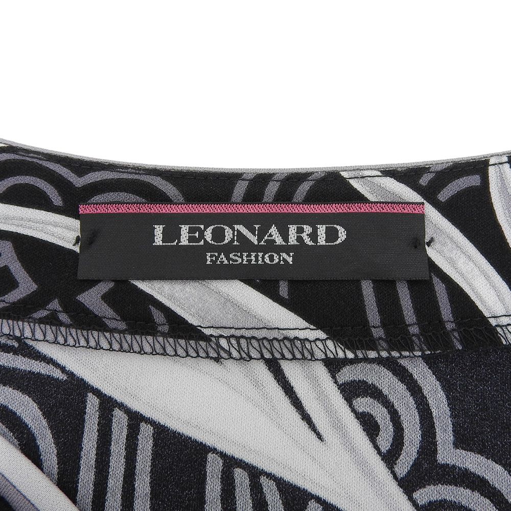 極美品　レオナール　カンカン素材　ワンピース　黒地　40 LEONARD レオナール 美品 カンカン素材 ワンピース レディース