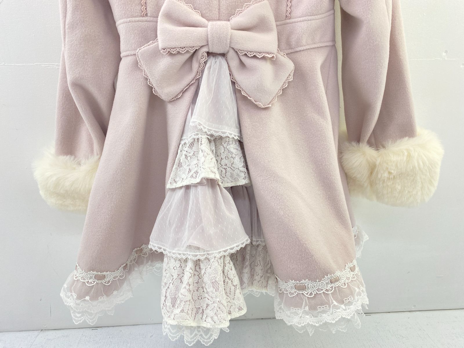 盛岡77-0081] LIZ LISA リズリサ バックティアード リボン コート 441