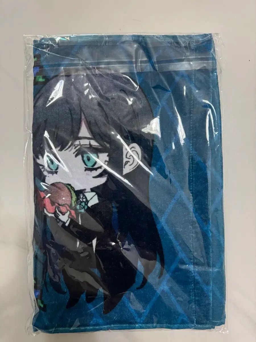 Ado 秘密 ミール タオル 出品