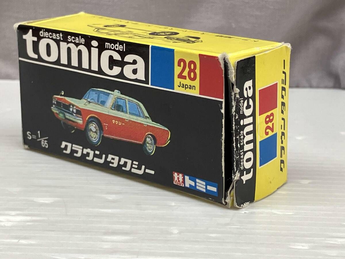 トミカ No.28 トヨタ クラウン タクシー やまぶき色×オレンジ