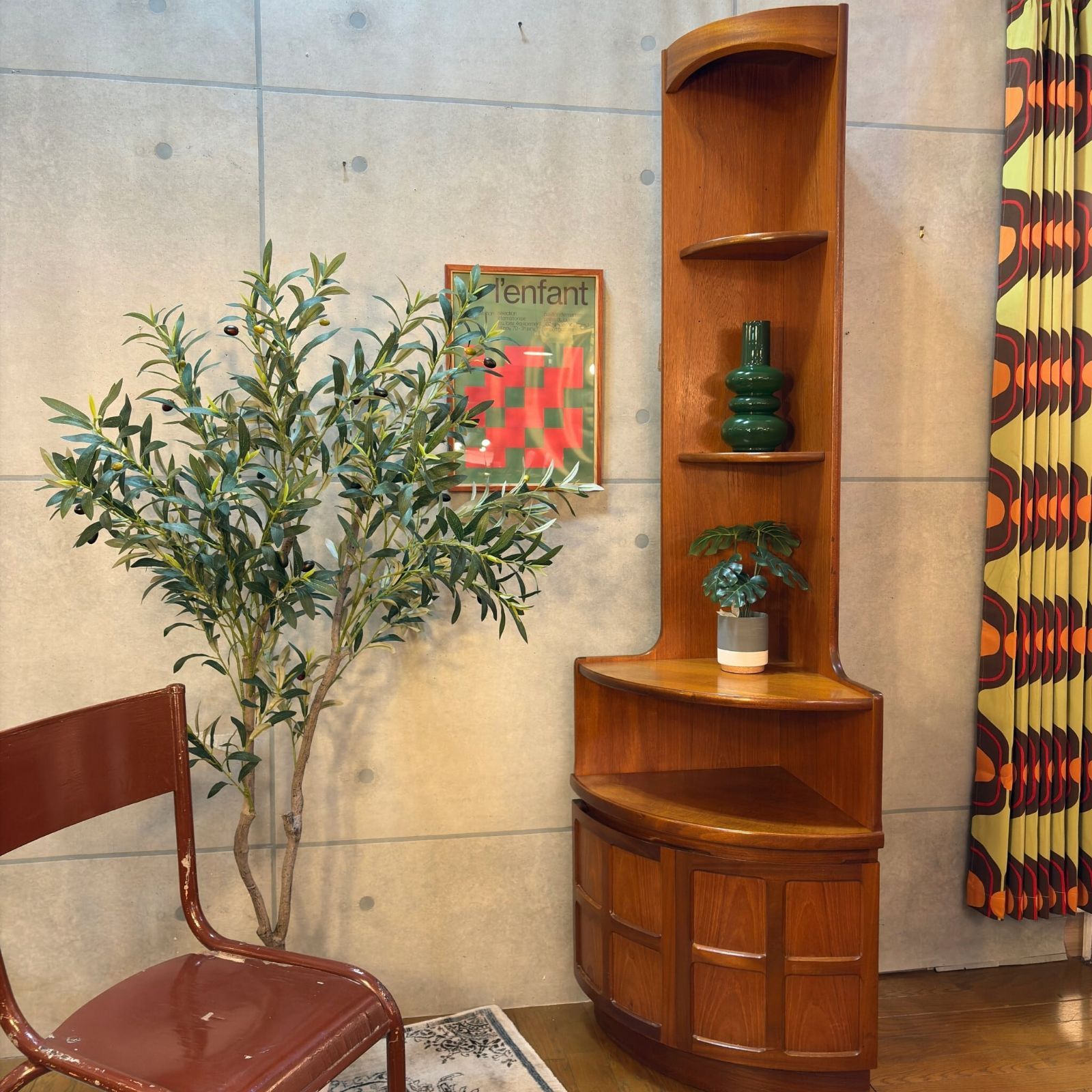 VINTAGE】Nathan Corner Shelf / ネイサン チーク コーナーシェルフ