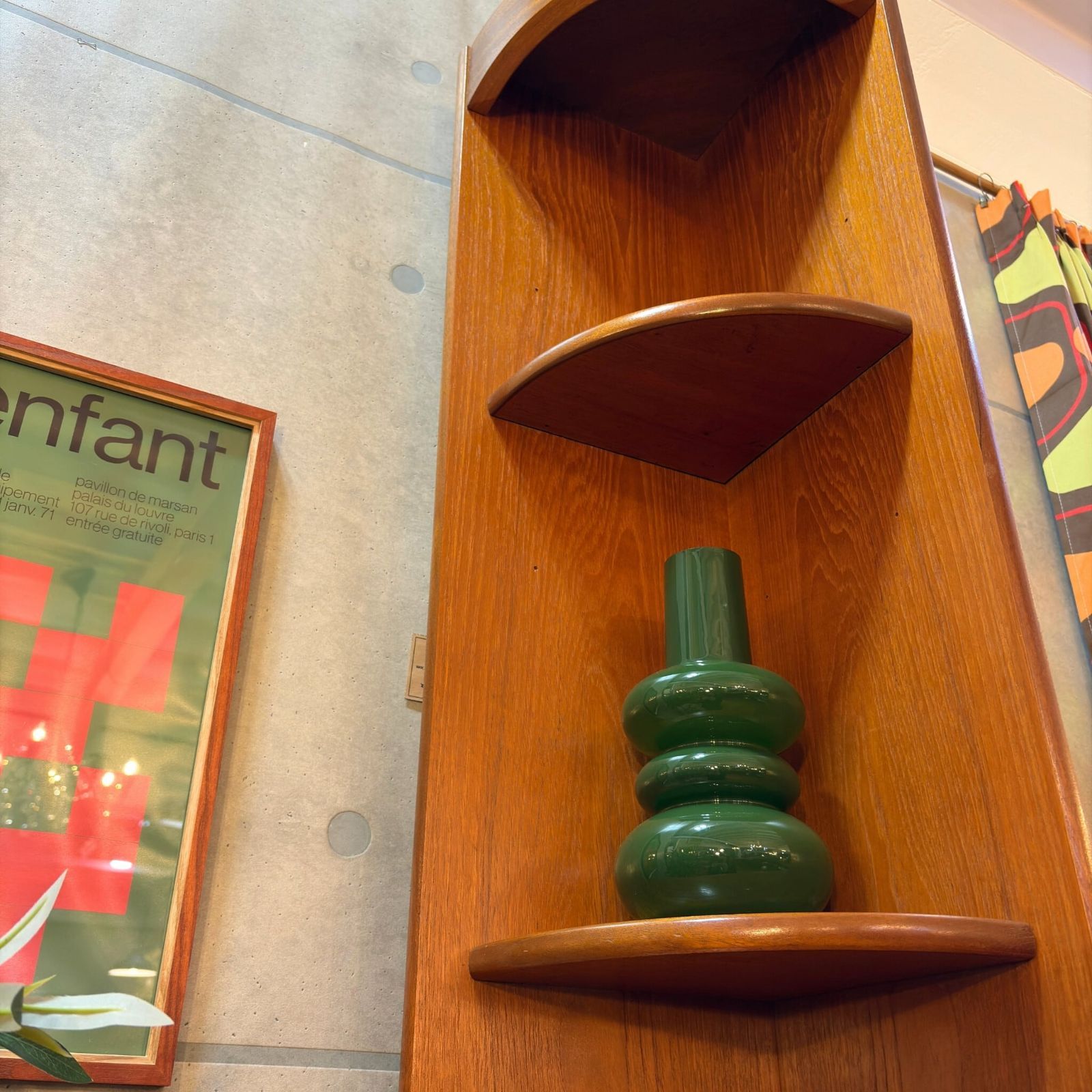 VINTAGE】Nathan Corner Shelf / ネイサン チーク コーナーシェルフ