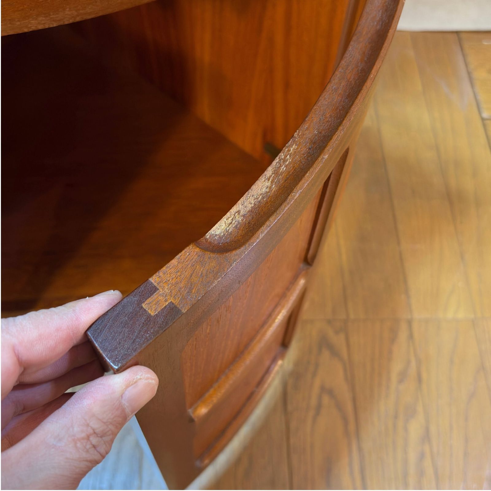 VINTAGE】Nathan Corner Shelf / ネイサン チーク コーナーシェルフ