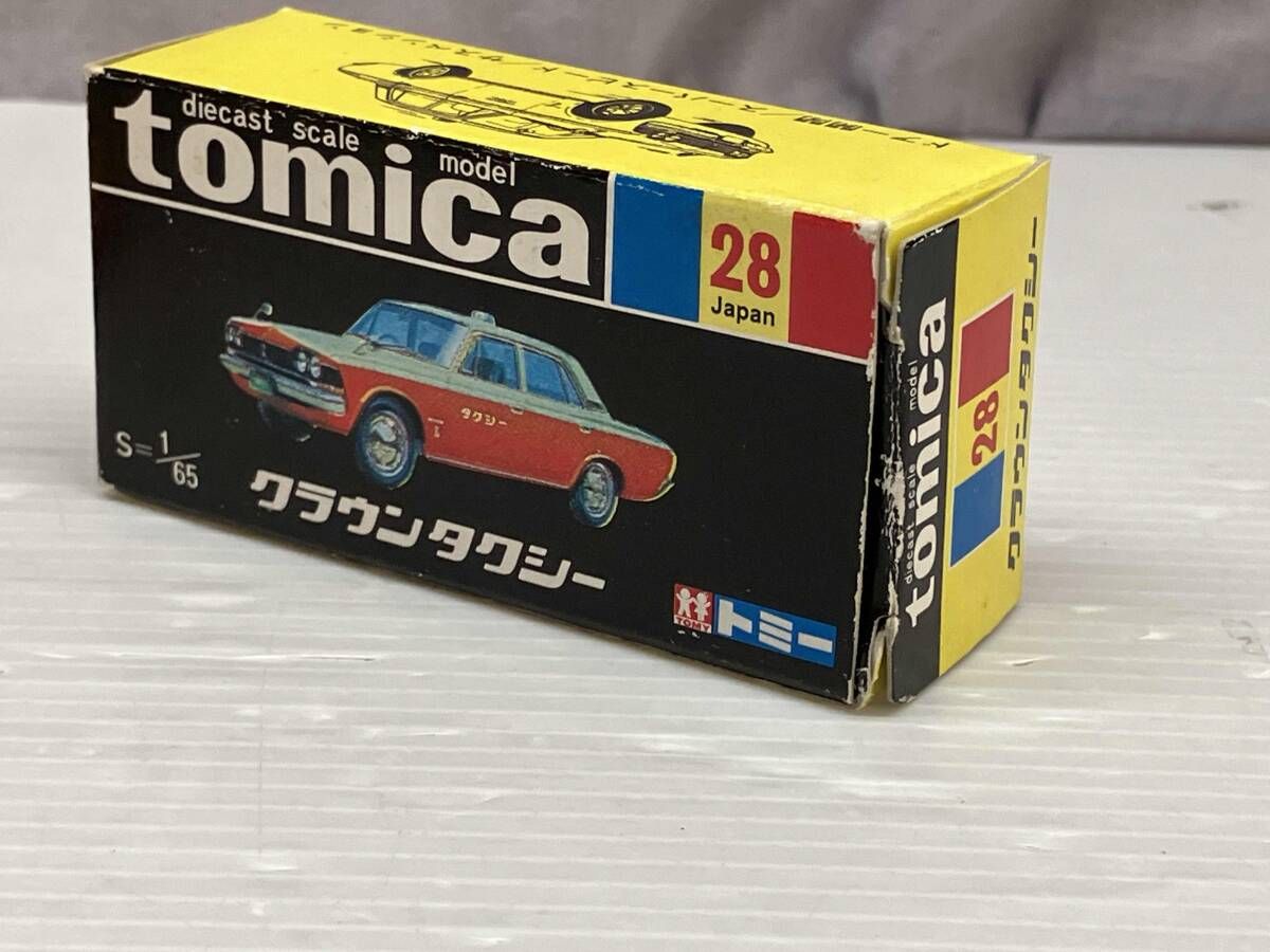 ② トミカ No.28 トヨタ クラウン タクシー やまぶき色×オレンジ