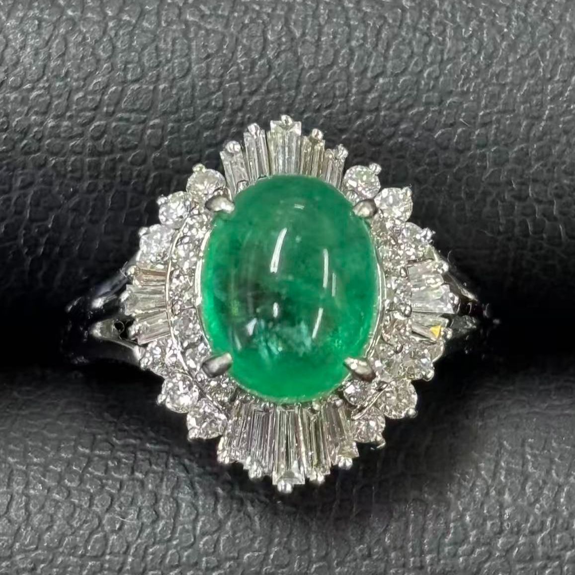 エメラルド2.19ct ダイヤモンド0.57ct リング Pt900 12号 -X11240