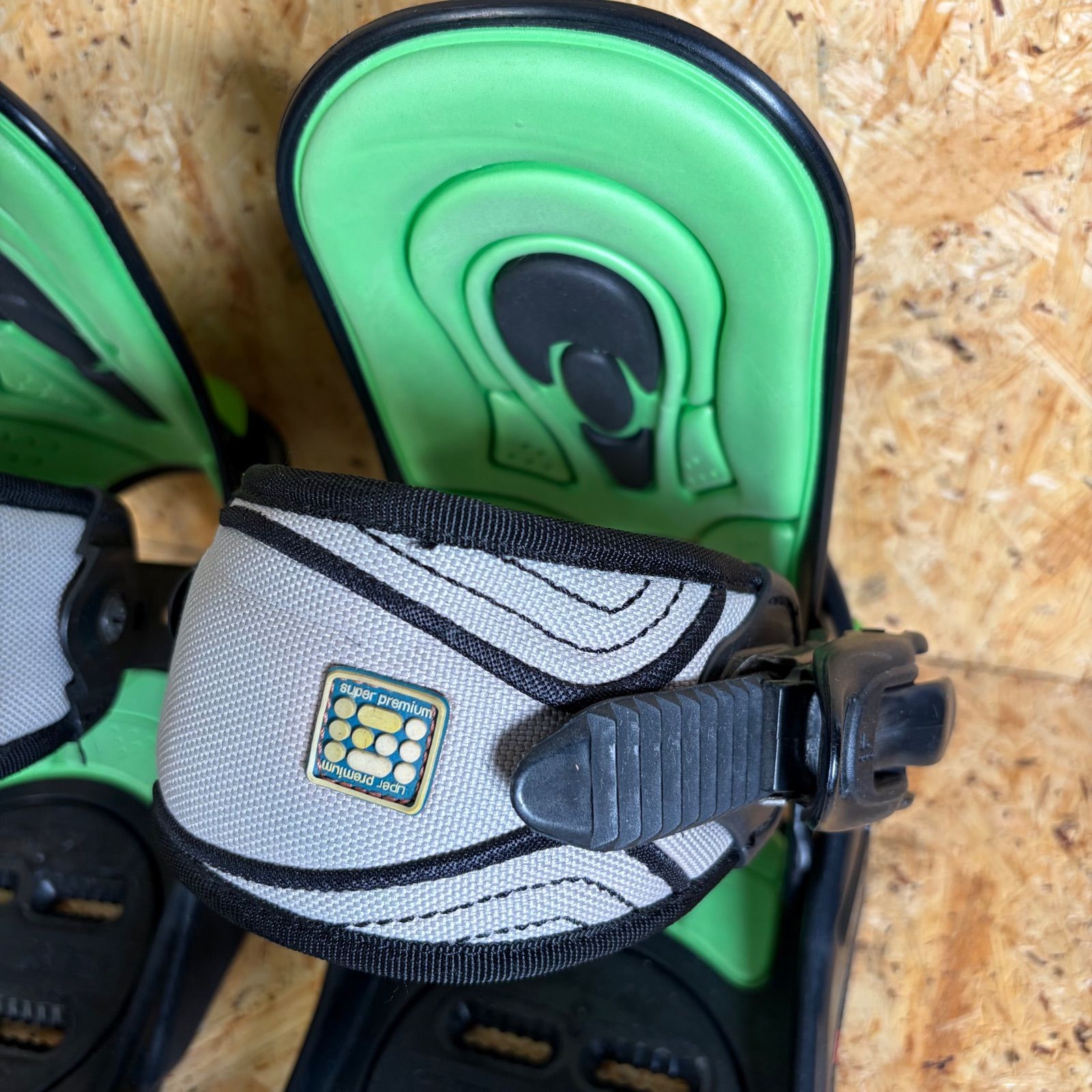 FLUX ビンディング Lサイズ フラックス バインディング グリーン