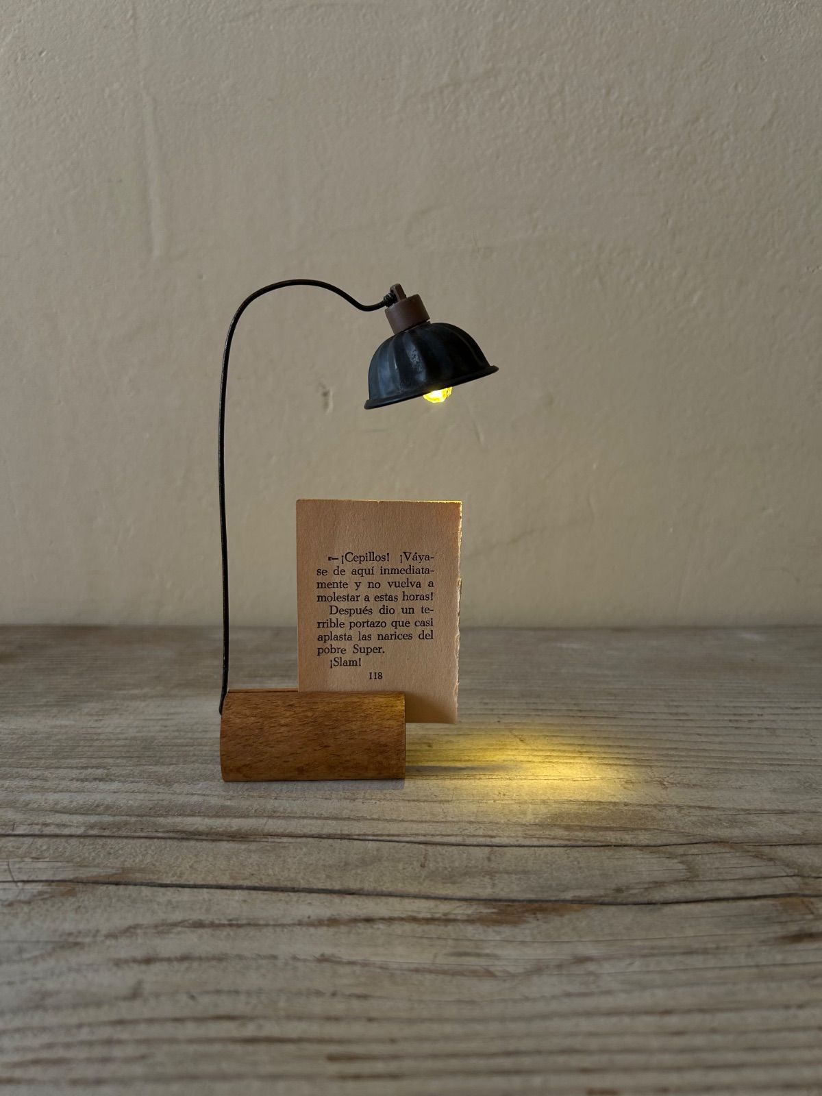 古道具木製電池ランプ アンティーク風雑貨 ハンドメイド古材ランプ