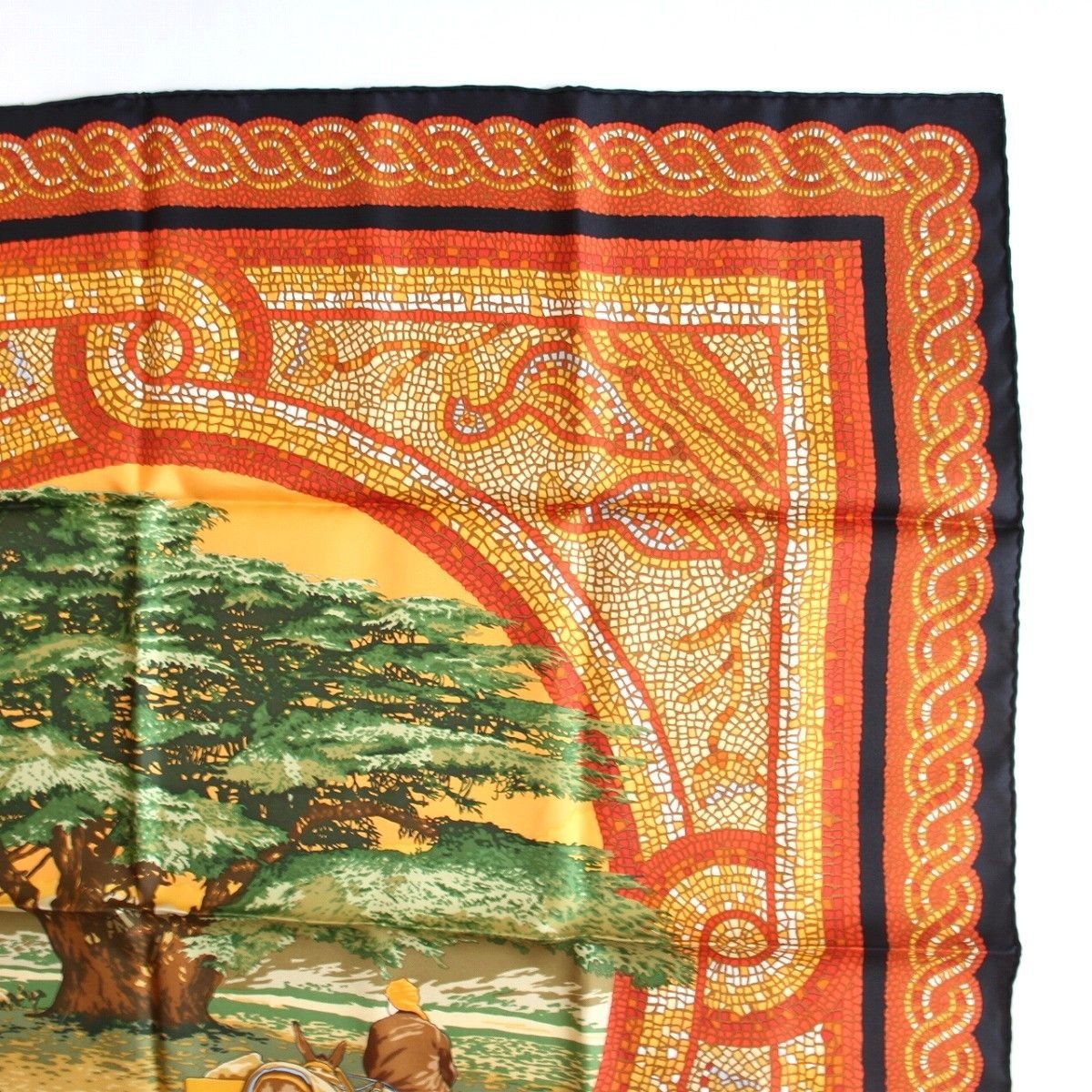 HERMES エルメス カレ 90 スカーフ ヒマラヤ杉の下で ブラック