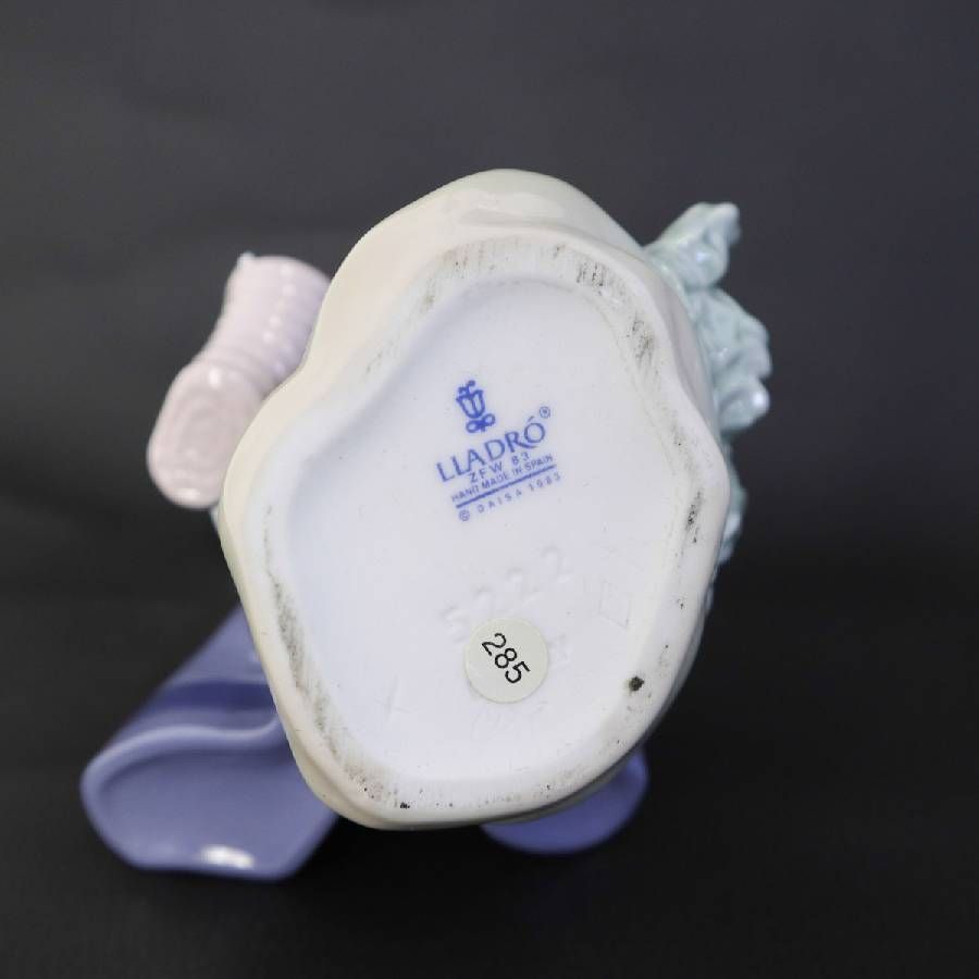 美品】 LLADRÓ リヤドロ 「きれいな花ばかり」フィギュリン 陶器製人形