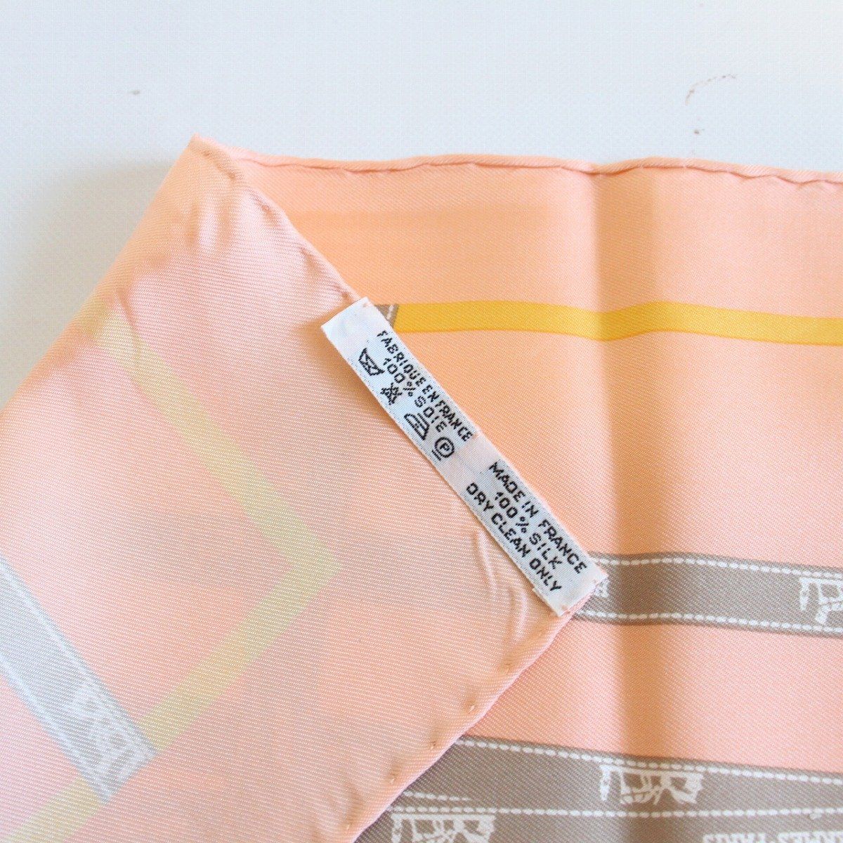 HERMES エルメス カレ 45 スカーフ ガヴロッシュ ボルデュックリボン