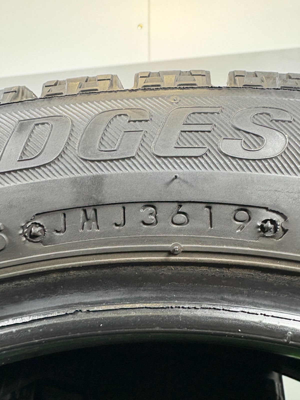 送料無料☆165/55R15 ブリヂストン VRX 2019年製 4本 冬 タイヤ