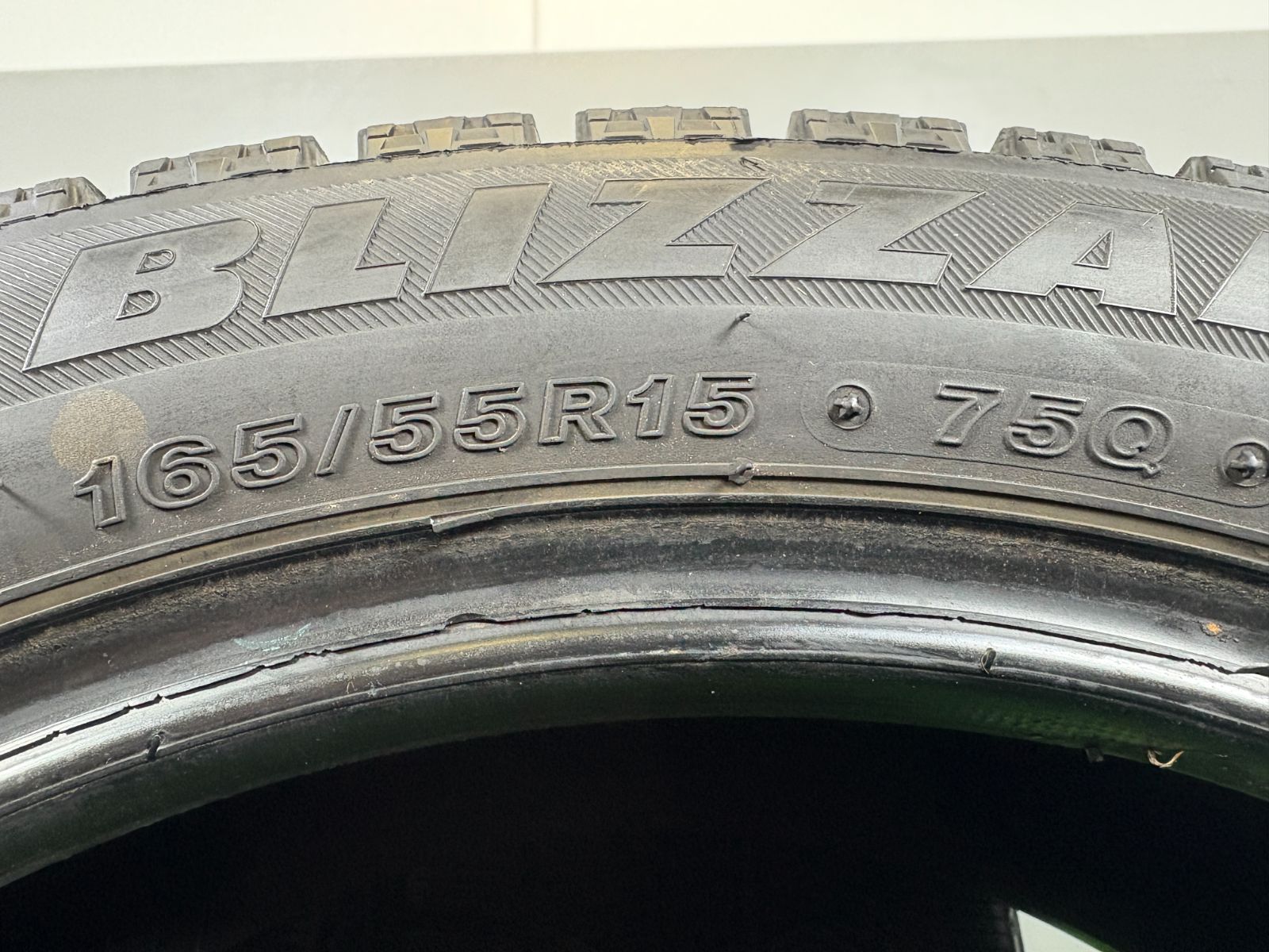 ブリヂストン VRX冬タイヤ 165/55R15 4本中古 ブリヂストン VRX冬