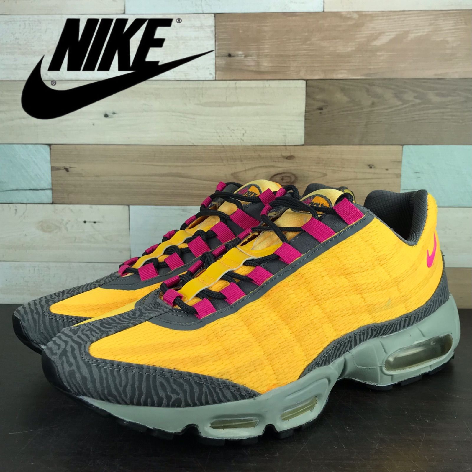 NIKE AIR MAX 95 PREMIUM TAPE ナイキ エア マックス95プレミアム 