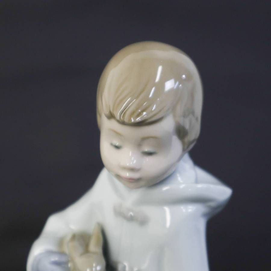 美品】 NAO ナオ by LLADRÓ リヤドロ 男の子とうさぎ フィギュリン