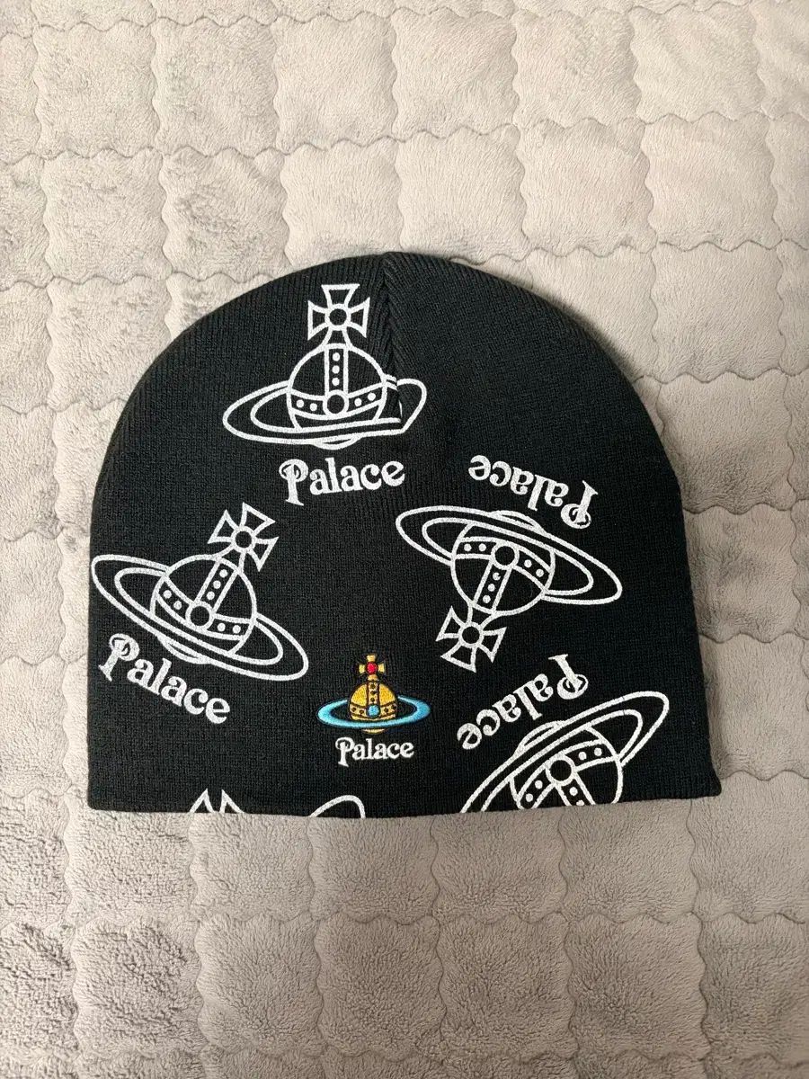Vivienne Westwood PALACE ビーニー - メルカリ