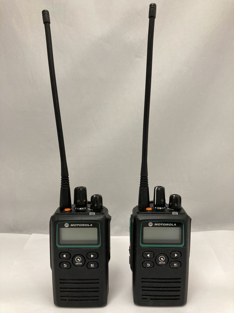 モトローラ　デジタル簡易　登録局　5w 3R GDR4800 6台セット　中古品 モトローラ デジタル簡易 登録局 5w 3R GDR4800 6台セット 中古品