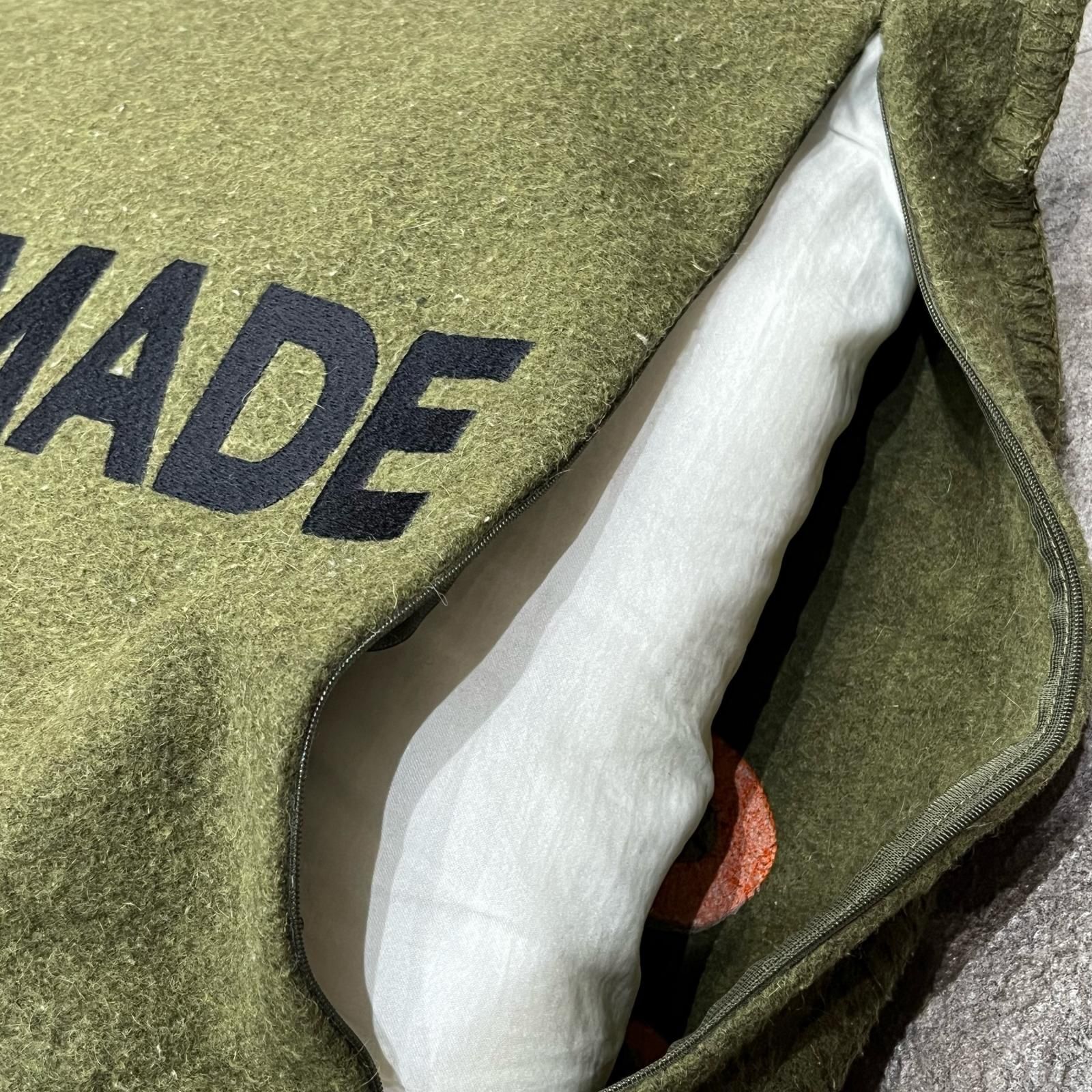 参考上代50600円 READYMADE 19SS Cushion 刺繍ロゴクッション レディ