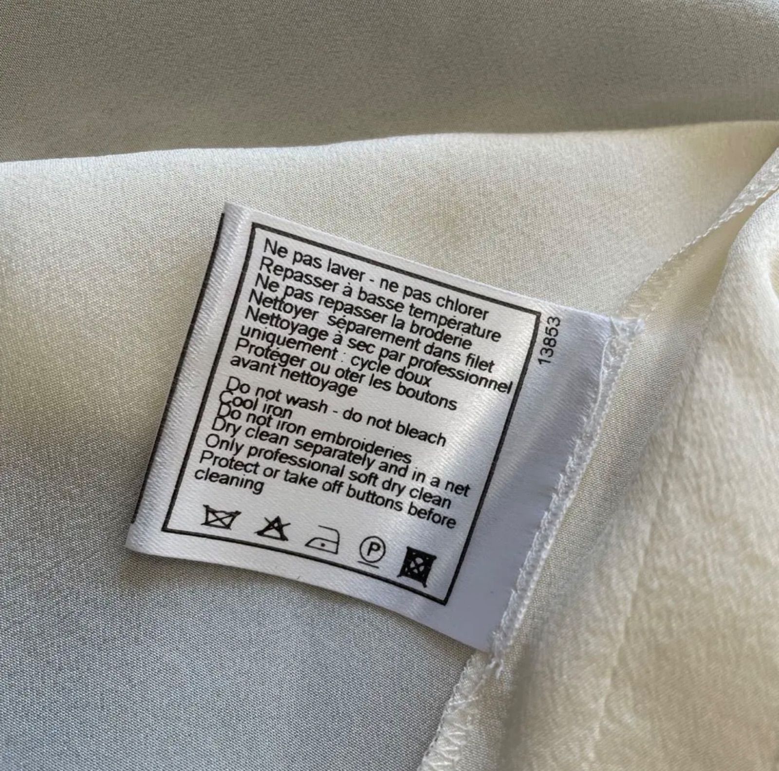 CHANEL シャネル シャツ ブラウス フェイクパールボタン シルク100