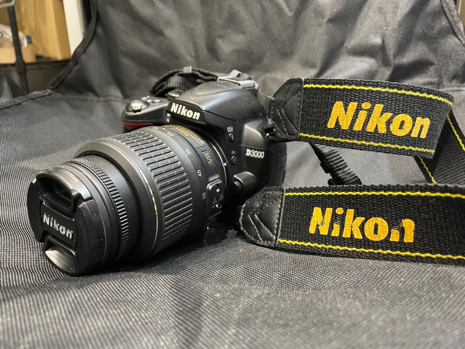完動品 ニコン D3000 18-55mm セット 一眼レフ デジカメ - メルカリ