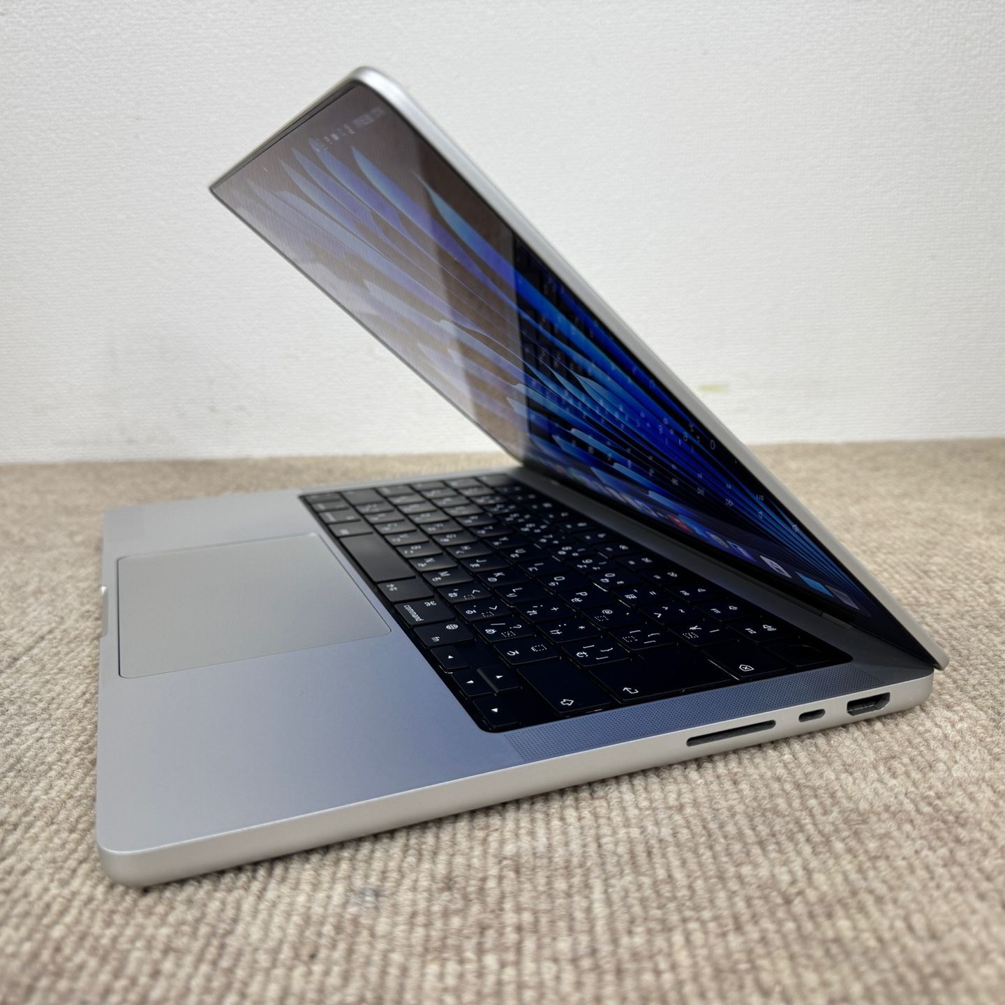 MacBookPro 14 A2442 M1 Pro シルバー 32GBジャンク 送料無料】美品 Apple MacBook Pro 14(2021, A2442) M1 PRO / RAM 32GB