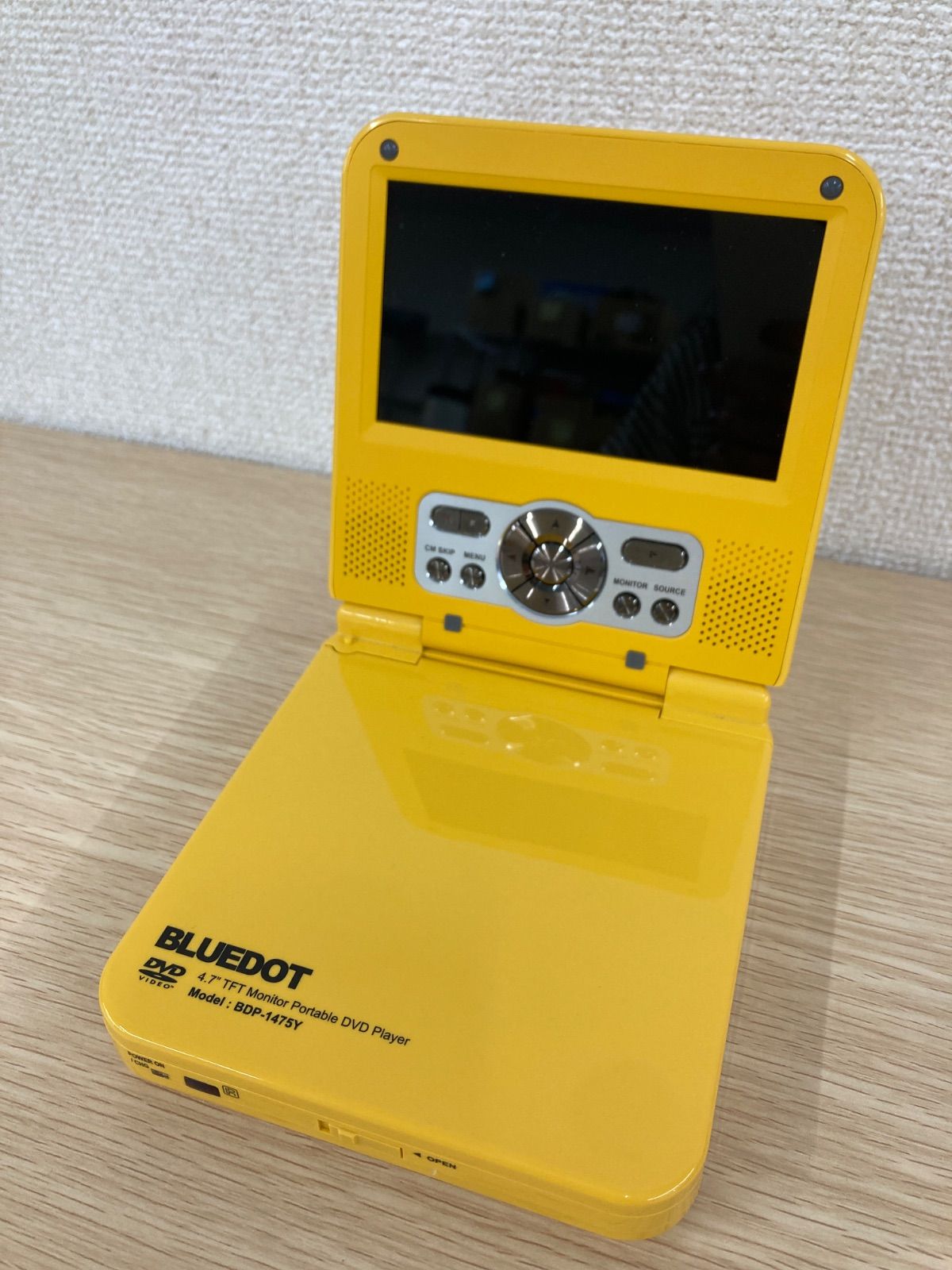 3【通電未確認】充電器無し ブルードット BLUEDOT ポータブルDVD