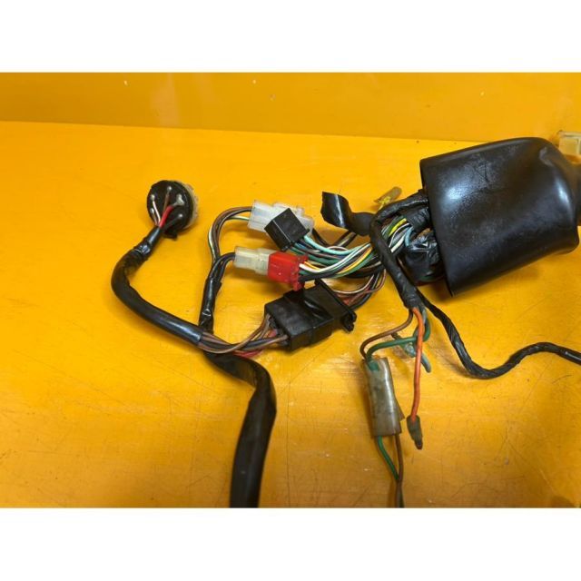ZW 31736]ホンダ HONDA VT250F MC08-102 メインハーネス 配線 - メルカリ