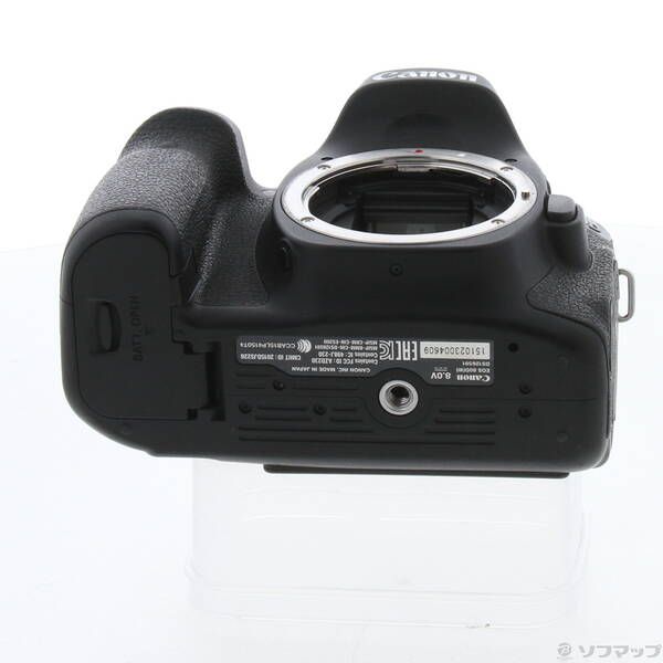 中古品〕 EOS 80D EF-S18-135 IS USM レンズキット【276】 - メルカリ