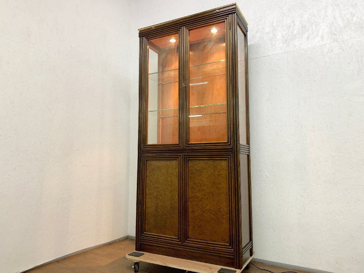 美品■最高峰スペイン■バロッサバレンティ■キュリオケース/飾り棚/キャビネット■ ○バロッサバレンティ 照明付き ガラスキャビネット キュリオケース