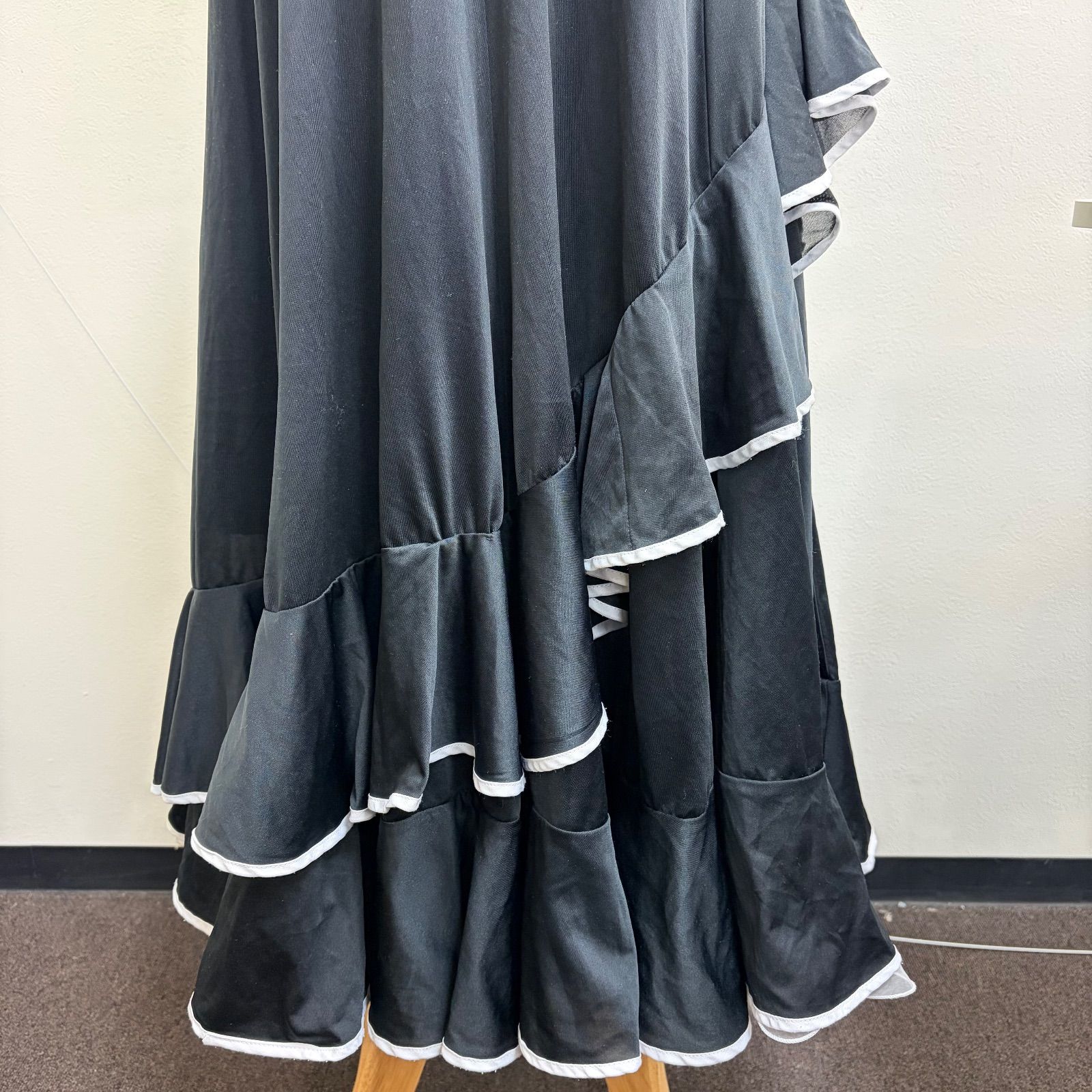 フラメンコ衣装 スカート ファルダ ブラック 黒 フリル - メルカリ