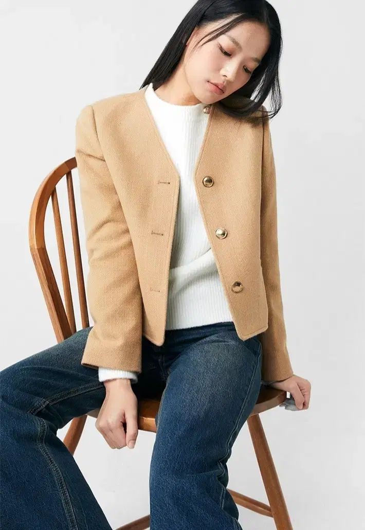 新品) ミッソ Vネック ゴールドボタン ジャケット