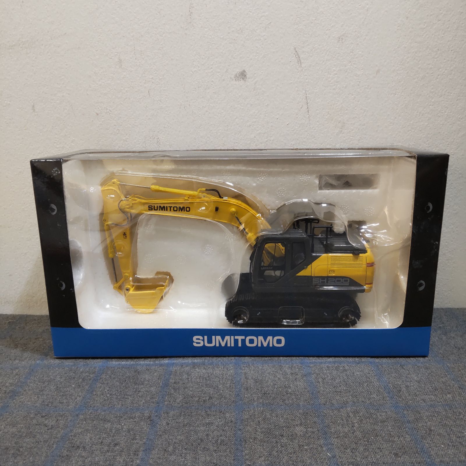 住友 SH200 ショベル模型（未使用） 新品未開封】住友建機 スミトモジュウキ 1/50 油圧ショベル SH-200-7