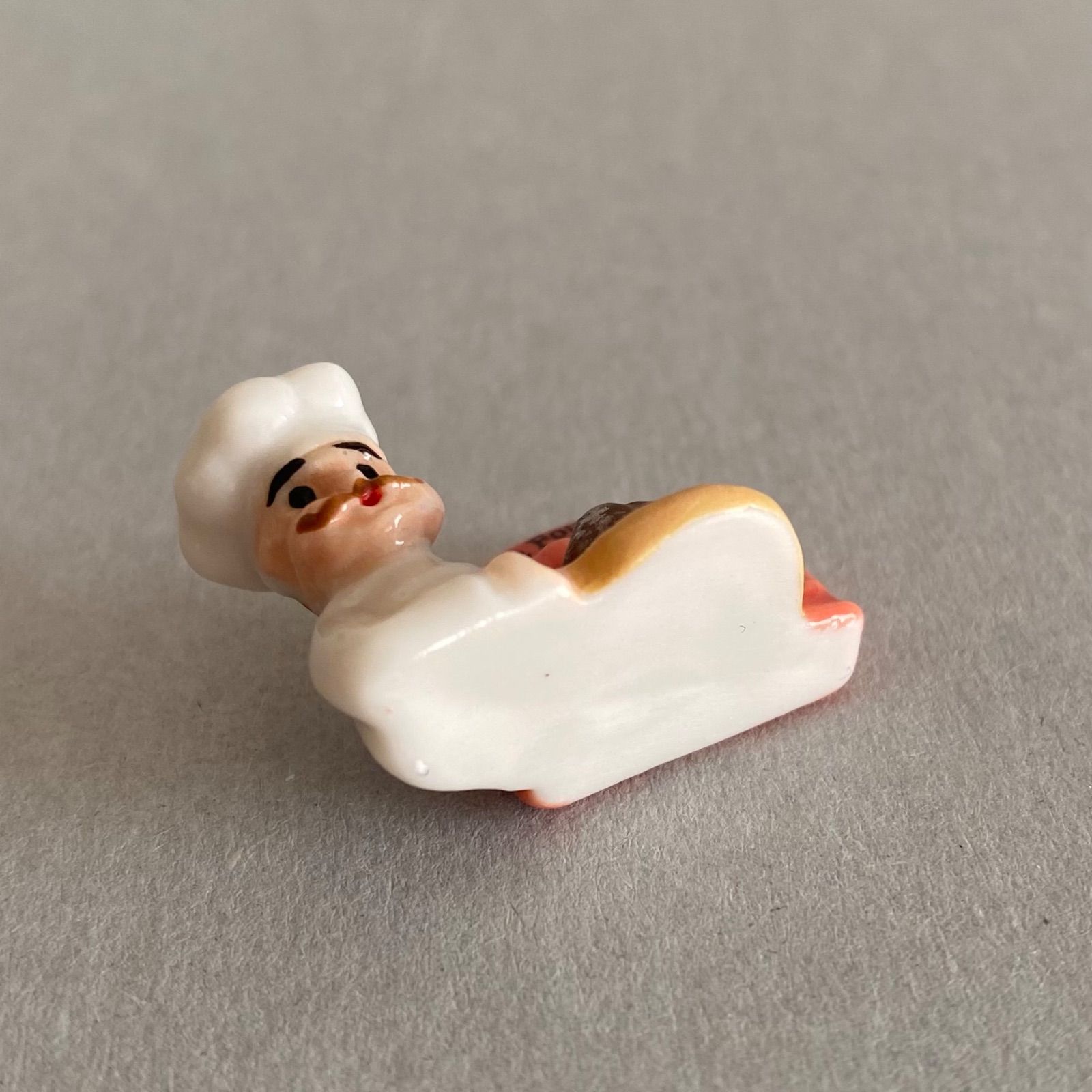 パン職人と窯のフェーブ／フランス雑貨／陶器ミニチュア／ブロカント