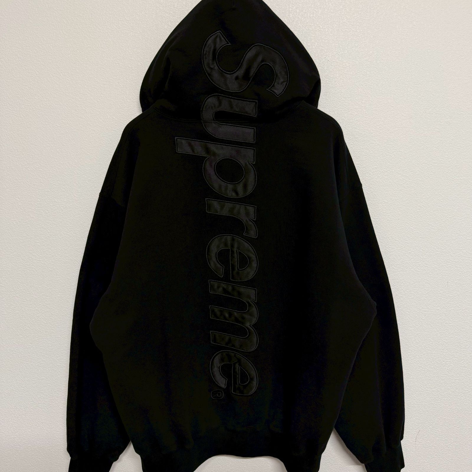 Supreme シュプリーム パーカー フーディー スウェット パーカー 