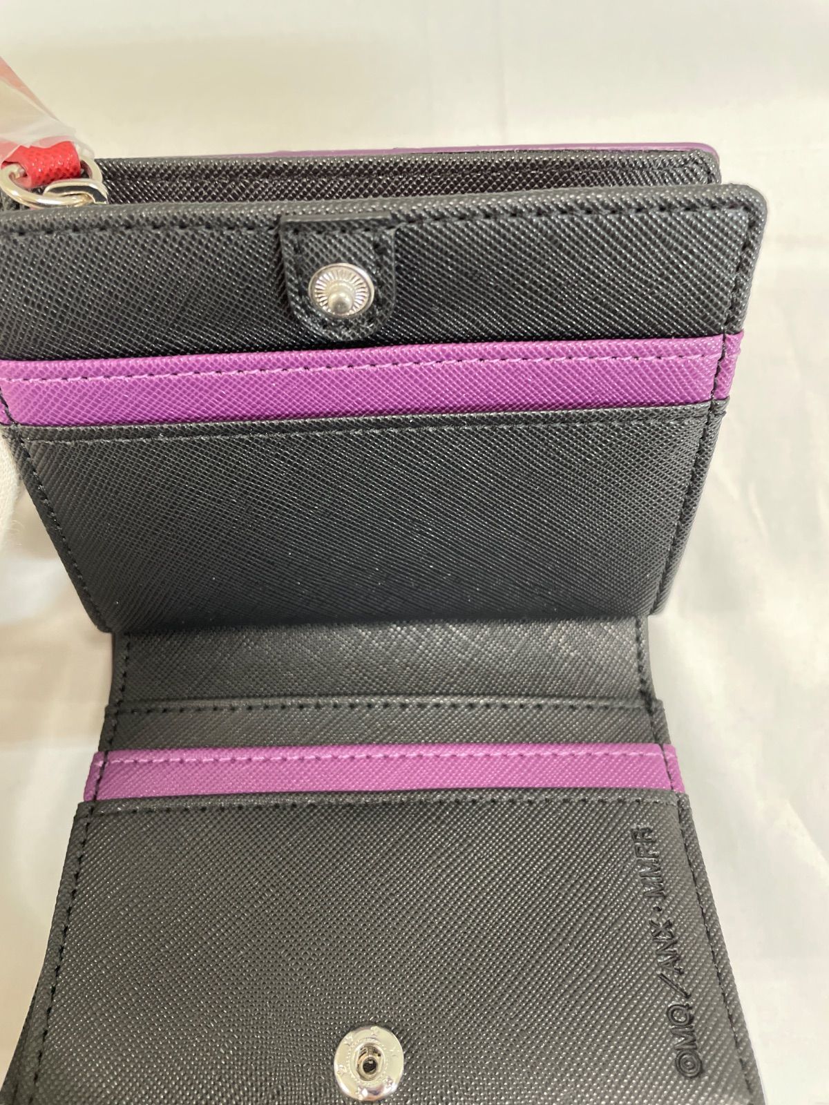 ☆【魔法少女まどか☆マギカ】悪魔ほむらモデル 二つ折り財布 - メルカリ