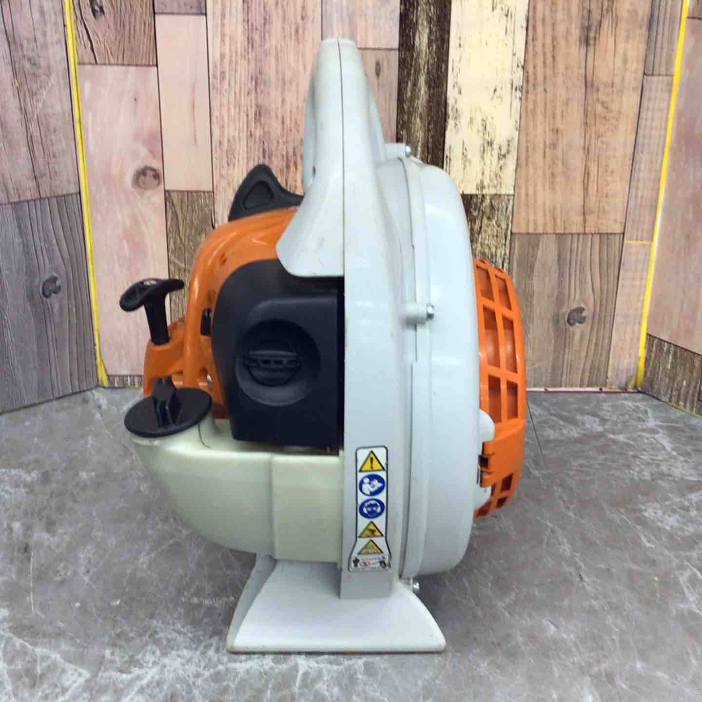 スチール 【中古品】【引取限定】【0906】STIHL エンジンブロア BG56 