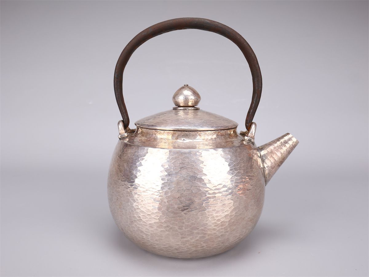 平安 【四世 秦蔵六造】 純銀製 鉄弦 銀瓶 重409g／本物保証 美品YZ