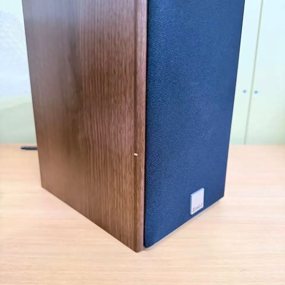 未使用 展示品 DALI SPEKTOR2 [ウォルナット ペア] ブックシェルフ型