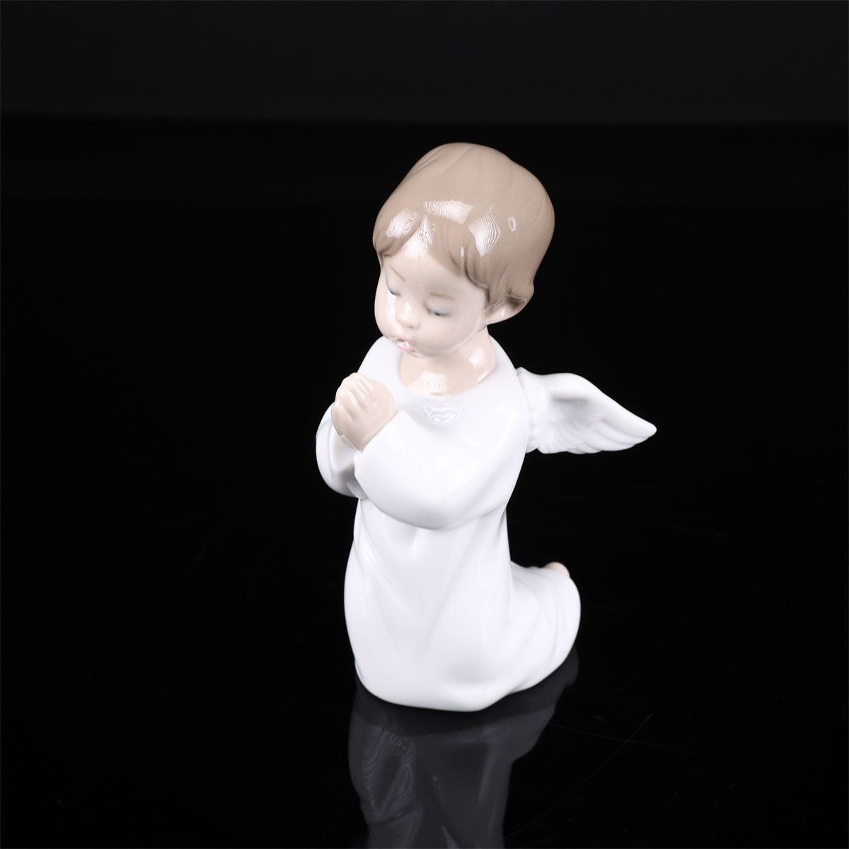 美品！！メルカリ最安値！リヤドロの磁器人形「可愛いお祈り」と