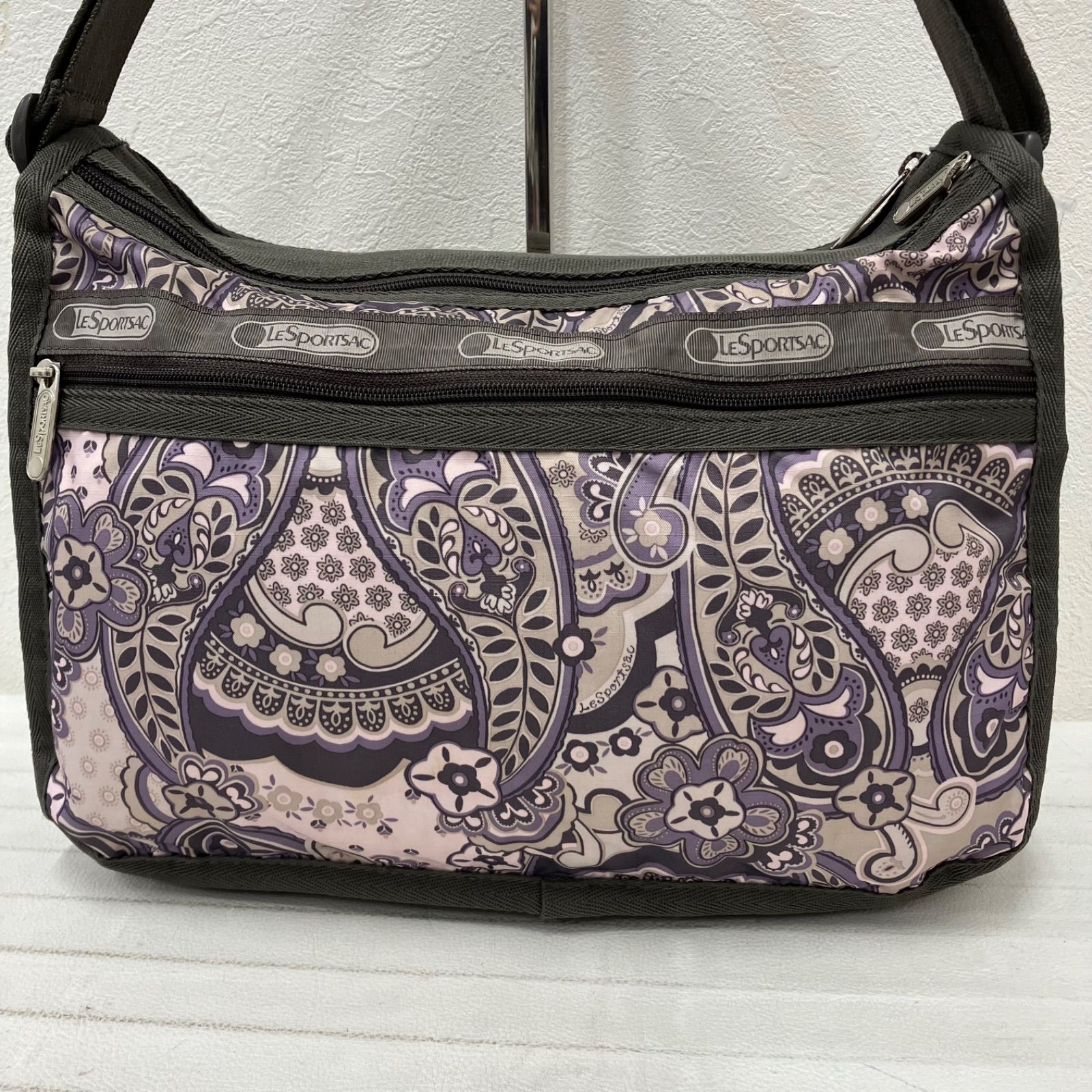 8410 LeSportsac レスポートサック ショルダーバッグ デラックス 