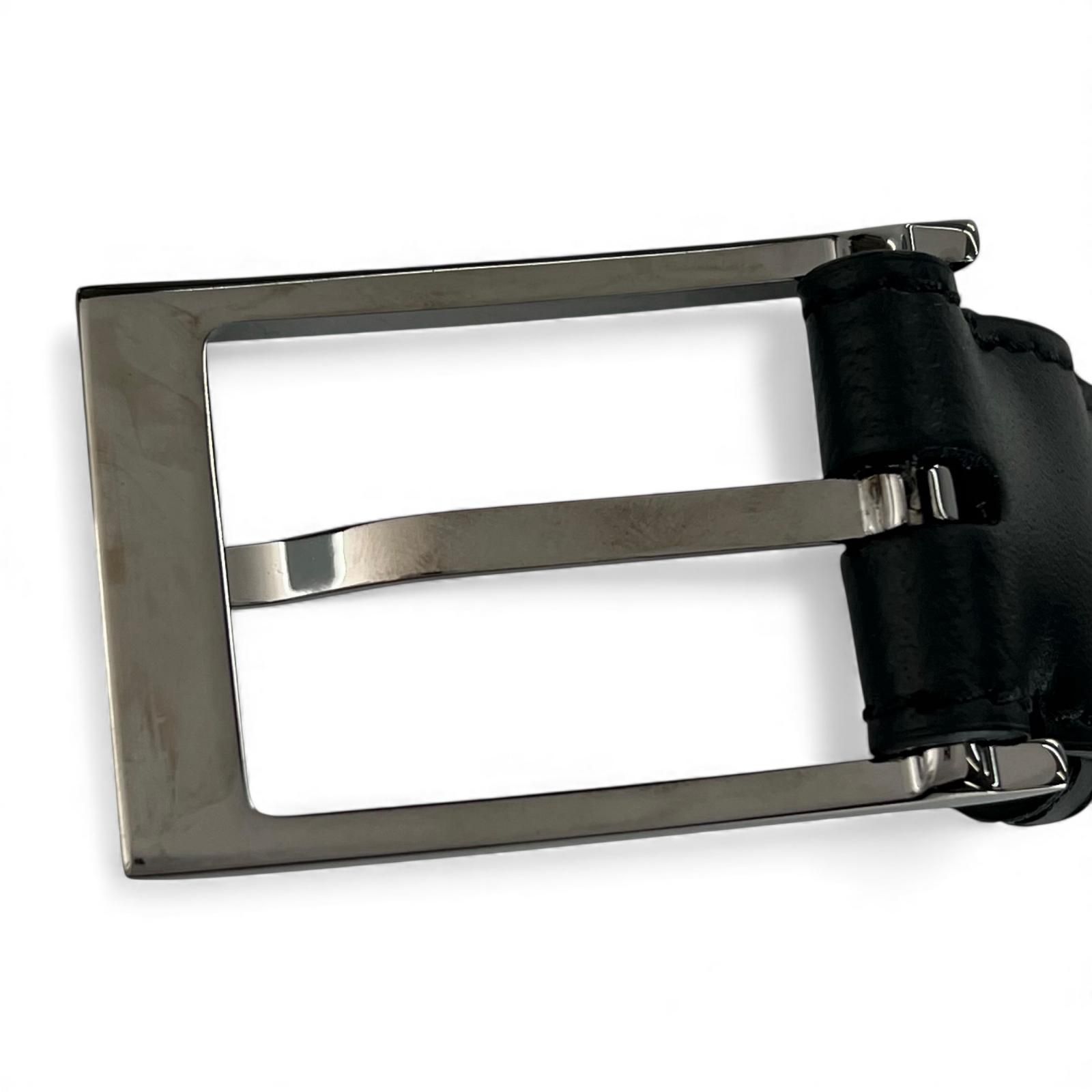 未使用品△BURBERRY バーバリー ロゴ刻印入り シングルピンバックル